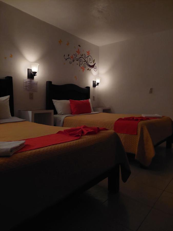 Hotel Posada Las Casas San Cristóbal de Las Casas Zewnętrze zdjęcie
